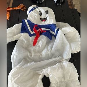 Halloween Ghostbusters stay puffed kids costume.